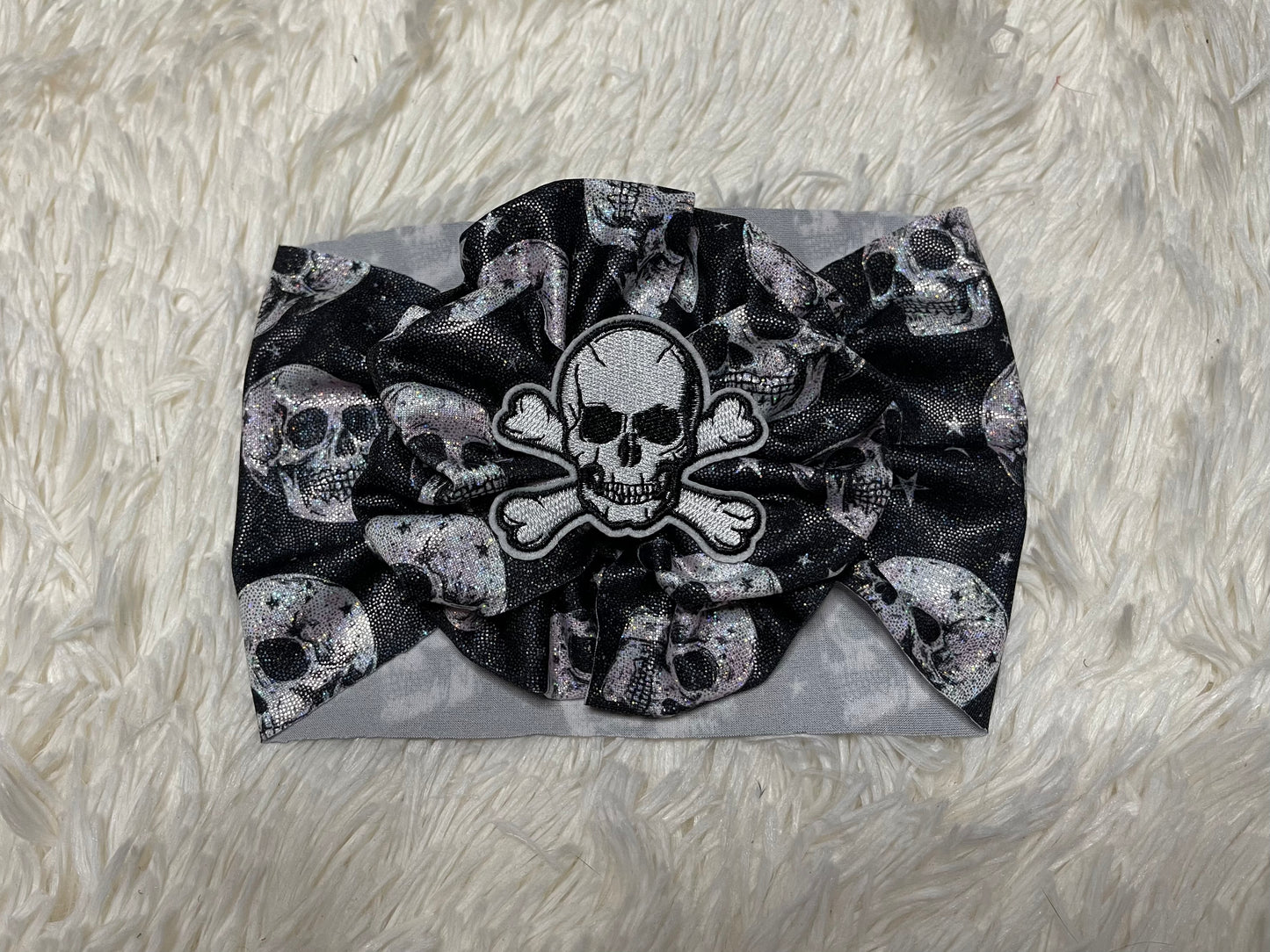 Skulls double messy wrap | 6/12