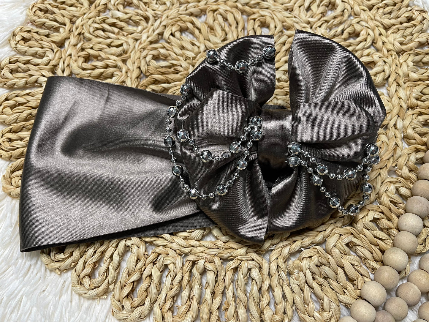 Glam Satin messy wrap (Add wrap size to notes)