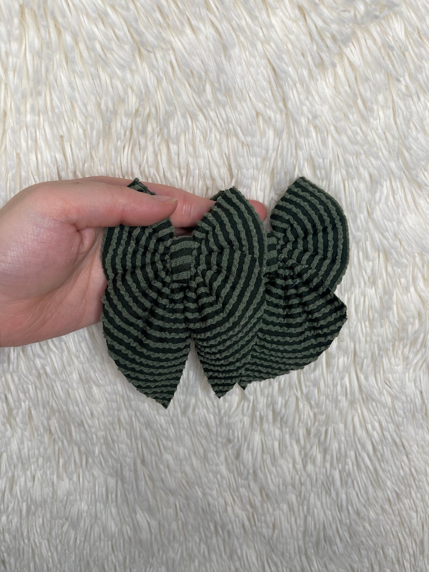 Waved Olive