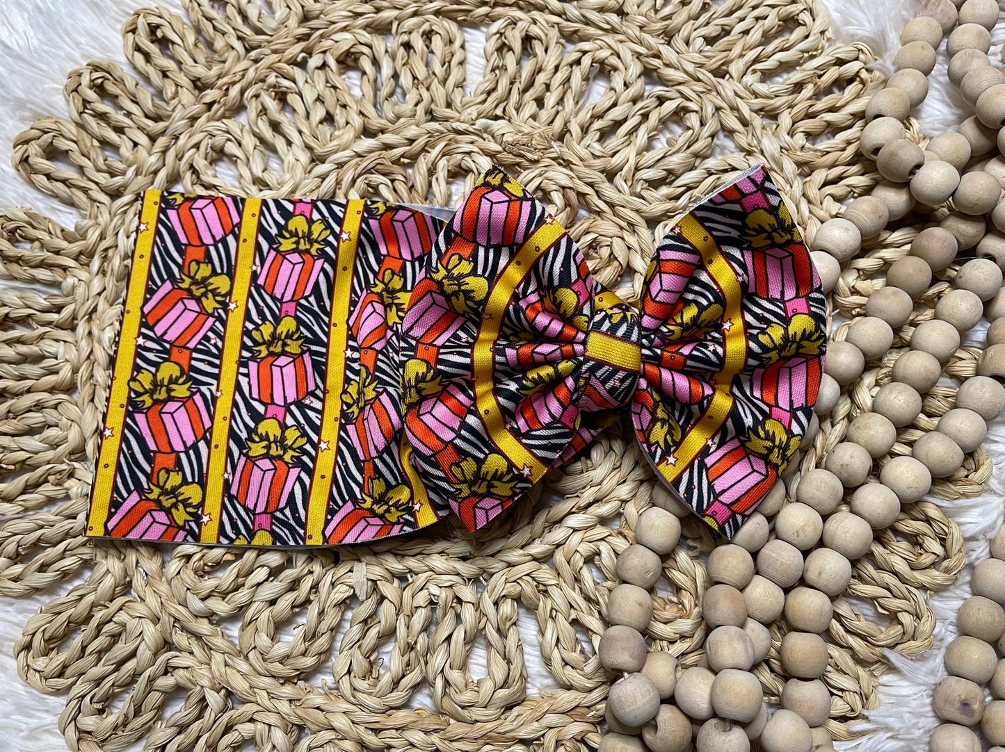 Pretty Little Present