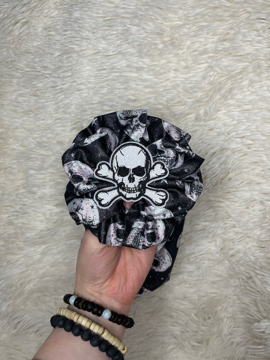 Skulls double messy wrap | 6/12