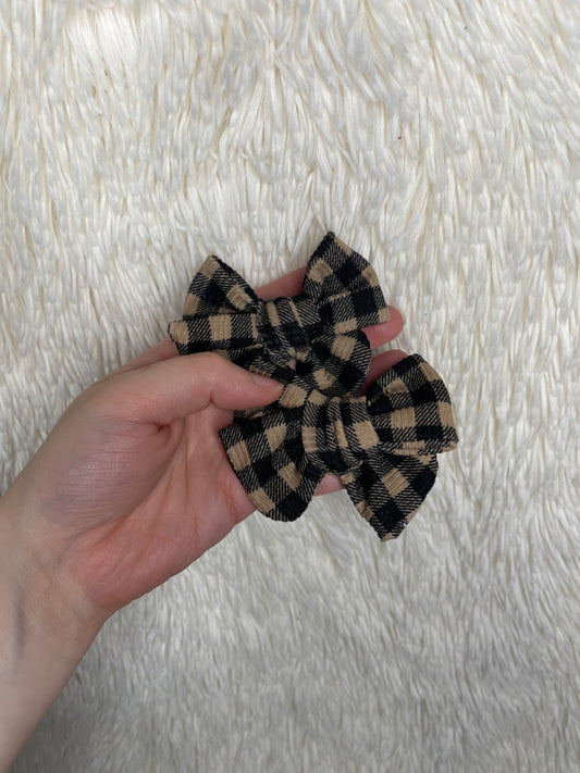 Chunky Knot Piggies Mocha