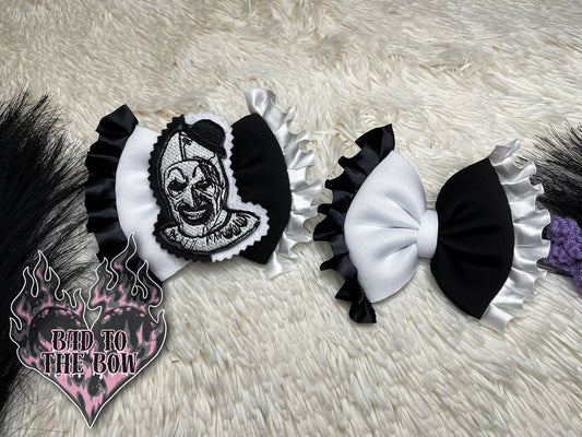 Silent Smiles 🖤🤍 4” Piggies