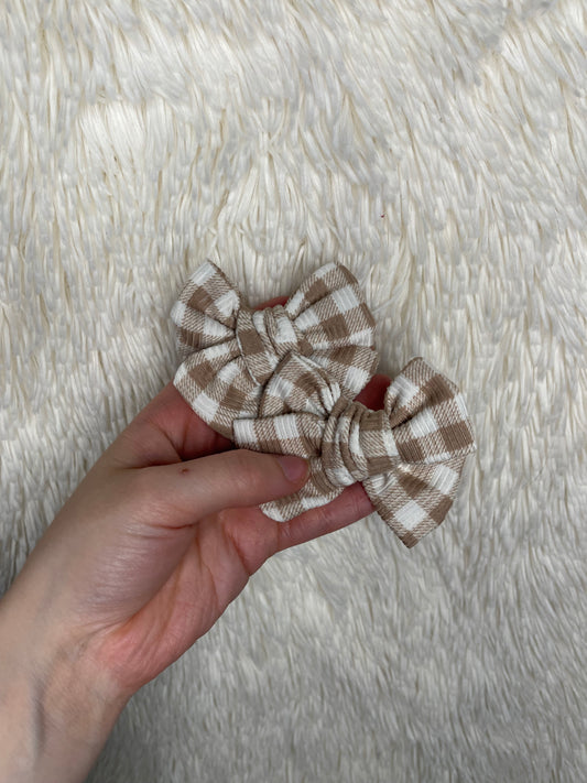 Chunky Knot Piggies Taupe