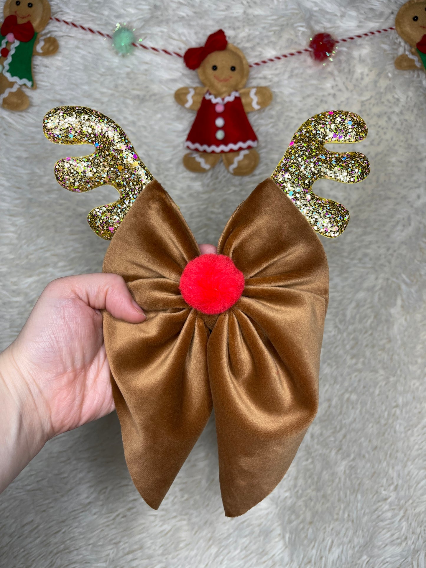 glitter reindeer sailor (add clip or nylon to notes)