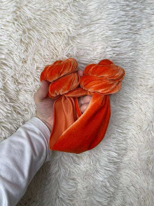 Orange Velvet Spacebuns | 0/3